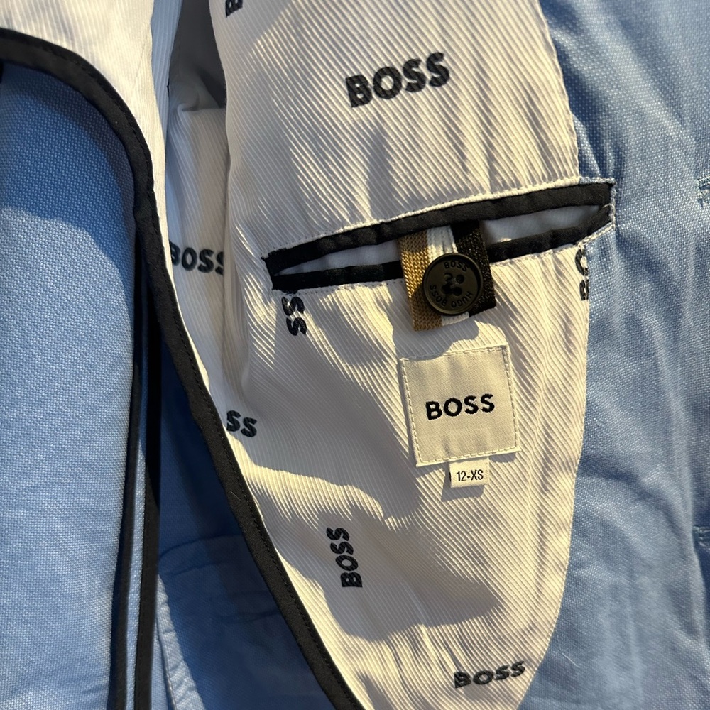 Kids authentic Hugo Boss linen suit